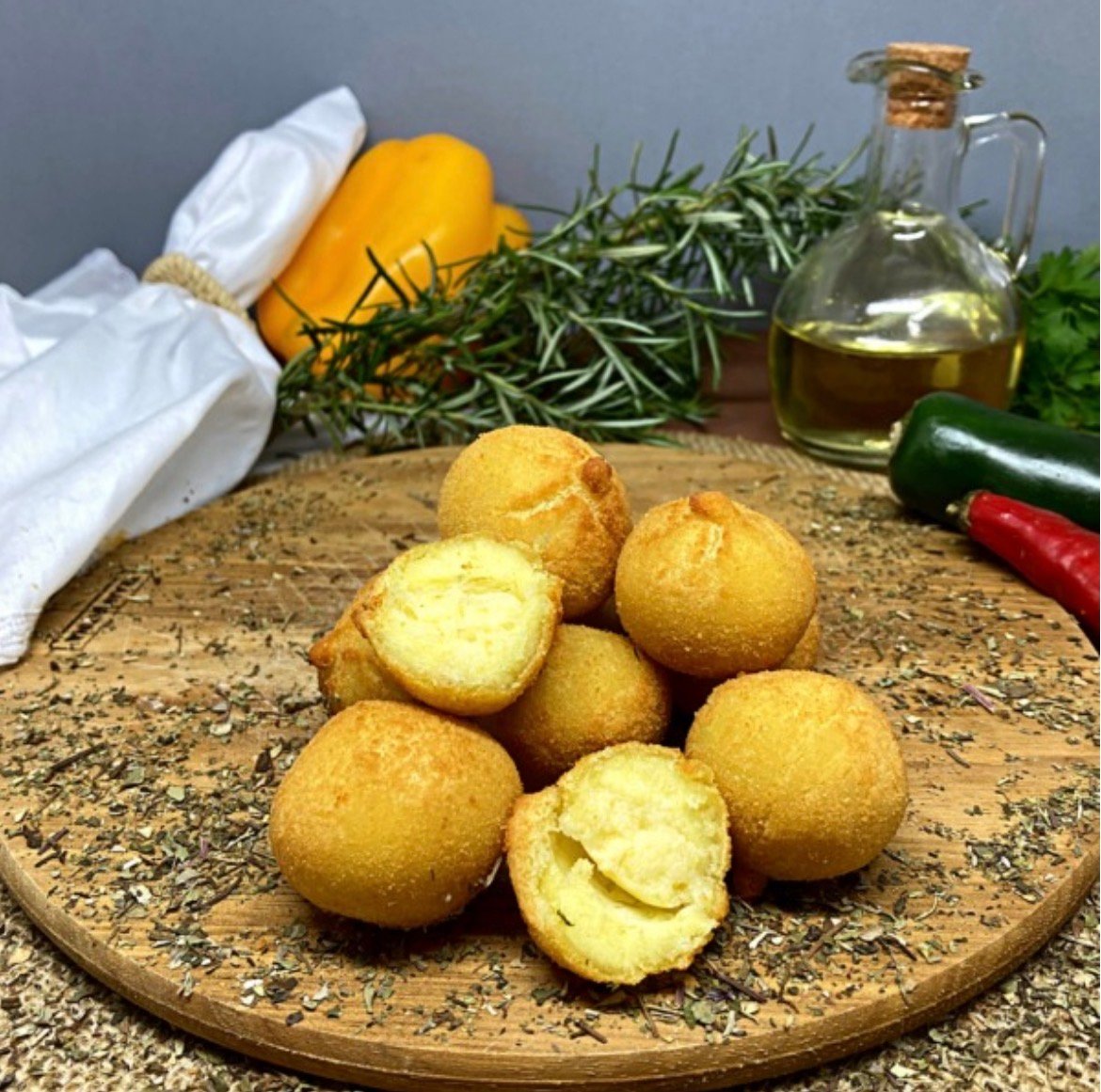 Mini Bolinha de Queijo (1 kg)