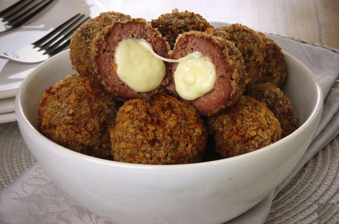 Almôndega de Carne COM Queijo (5 un)