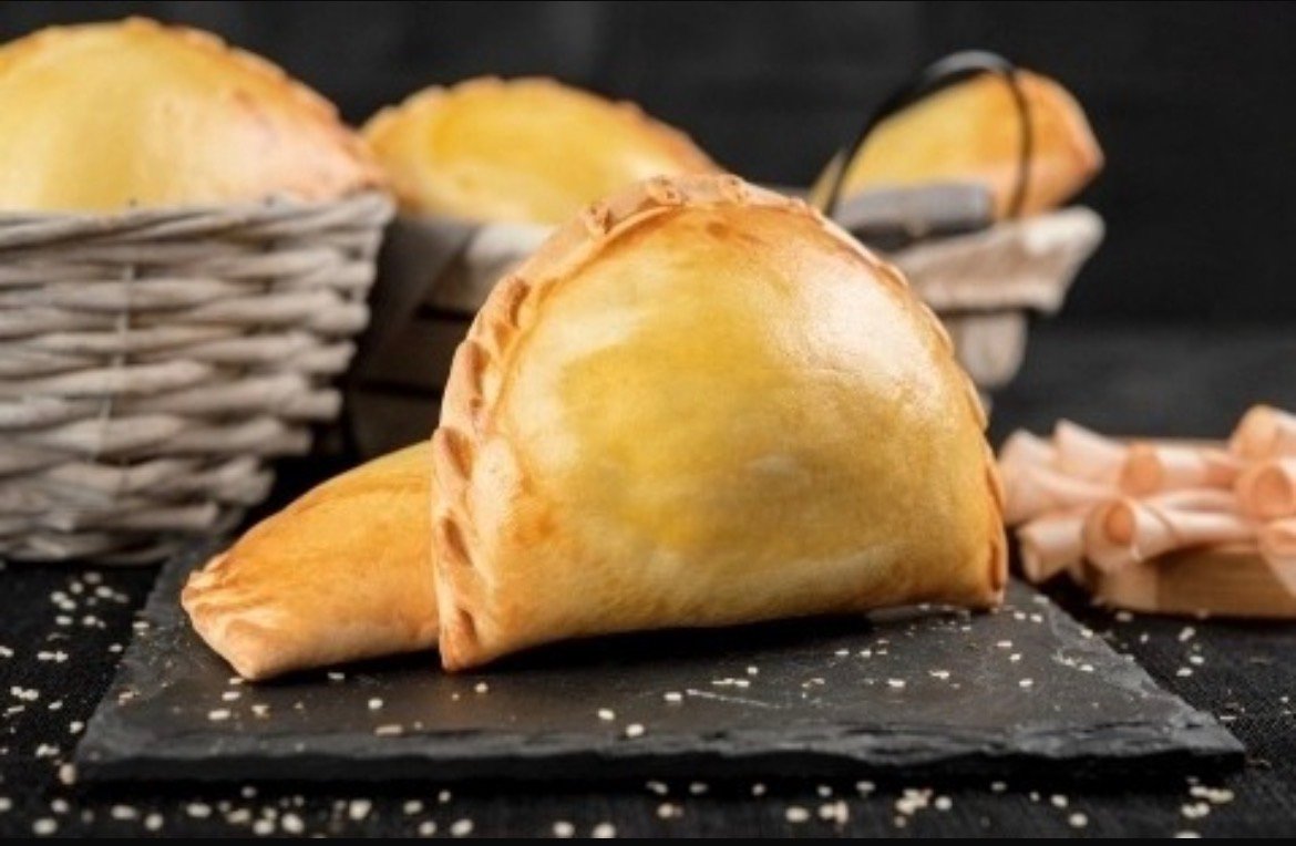 Empanada Max Frango Xadrez (5 un) - Para Assar