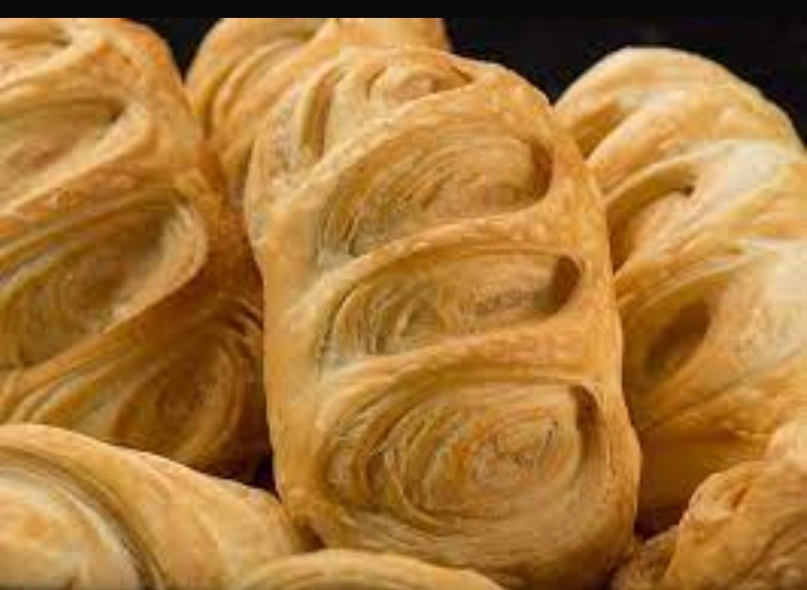 Pão Folhado (10 un)