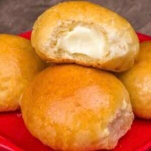 Pão de Cenoura com Requeijão (5 un)